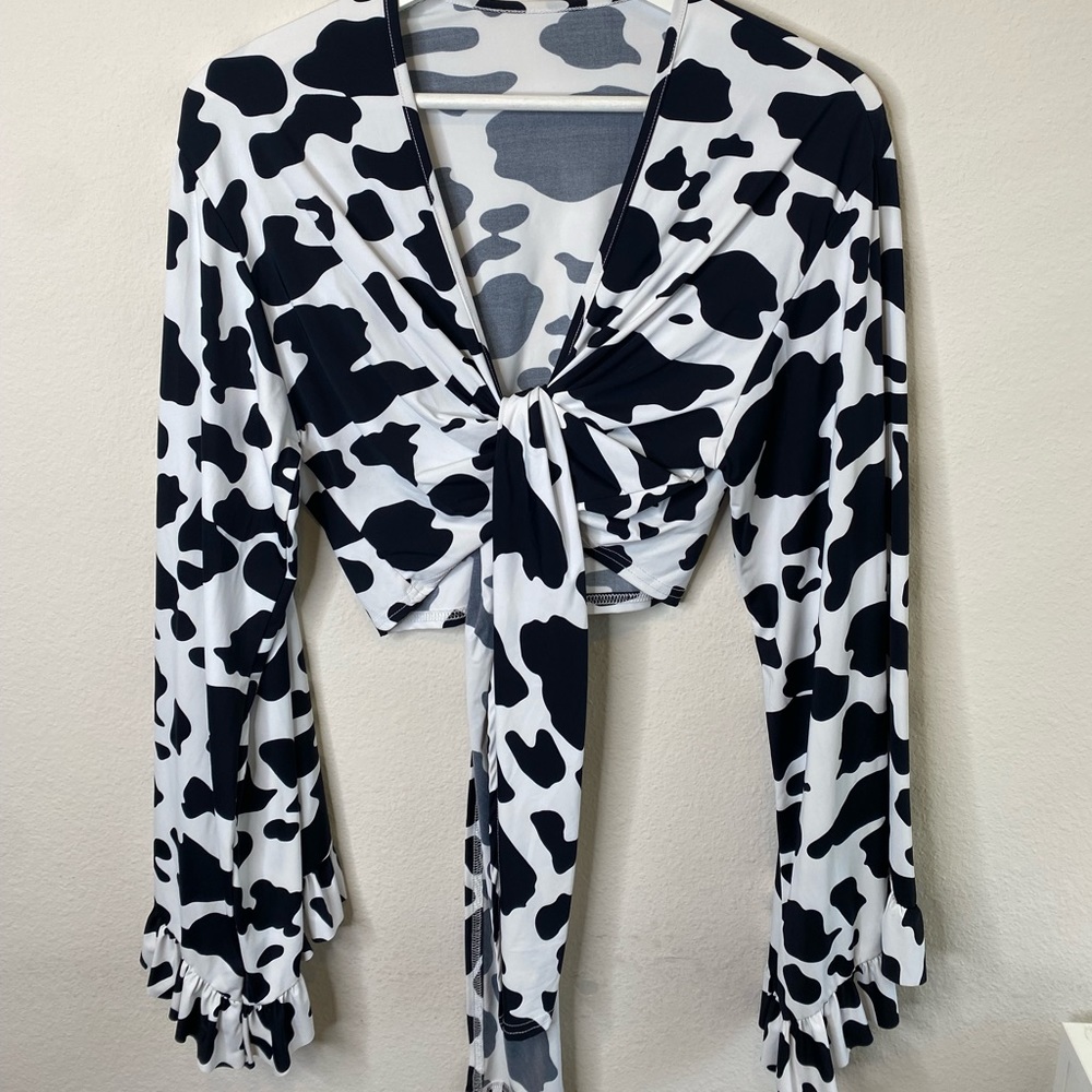 Black/white cow print tie up blouse